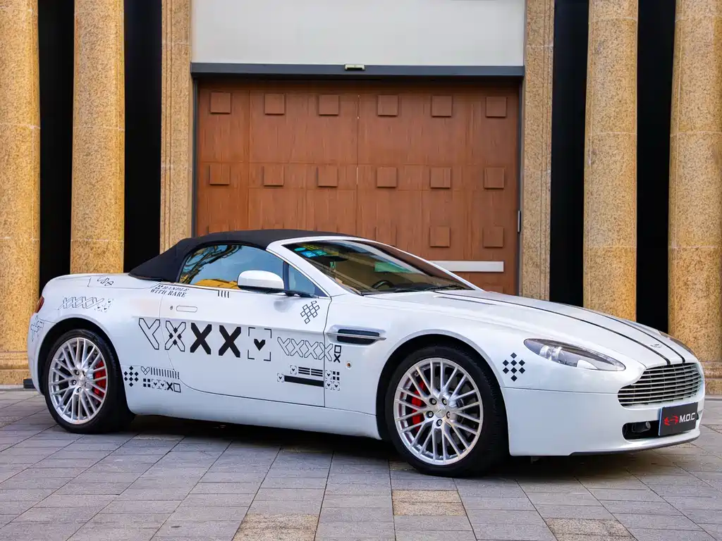 V8 Vantage V8 Vantage 2008款 4.7 Sportshift Roadster
