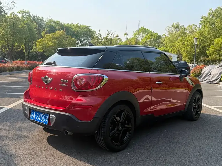 MINI Paceman 1.6 L COOPER