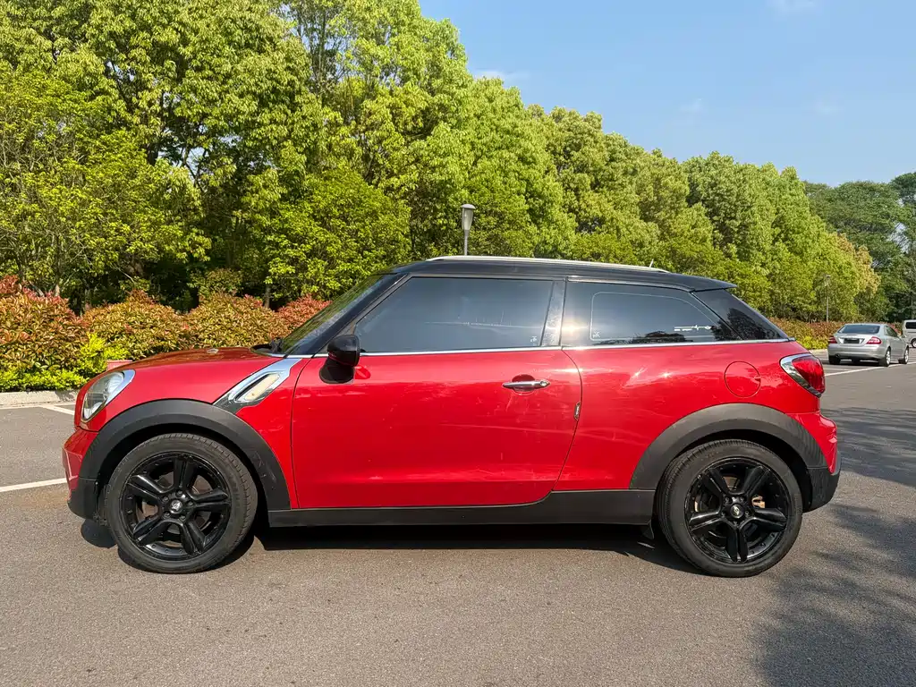 MINI Paceman 1.6 L COOPER