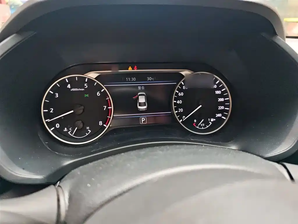 Sylphy 1.6 L CVT Joy