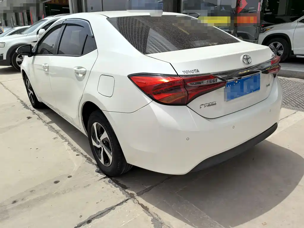 Levin Facelift 185 T CVT Elite CN-V