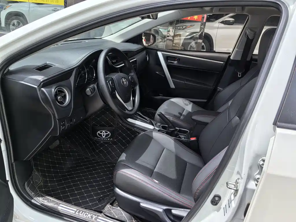 Levin Facelift 185 T CVT Elite CN-V