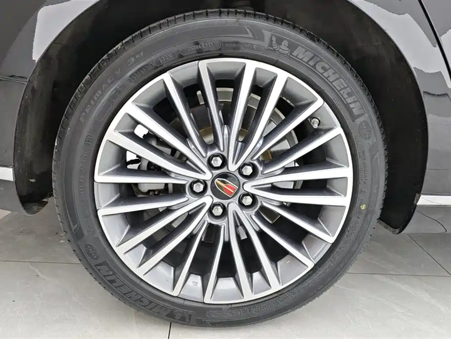 Hongqi H9 2.0 T Connected Flagship Enjoyment