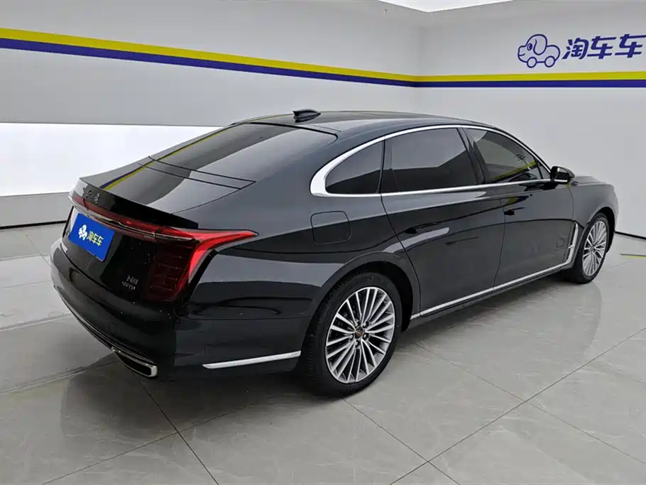 Hongqi H9 2.0 T Connected Flagship Enjoyment