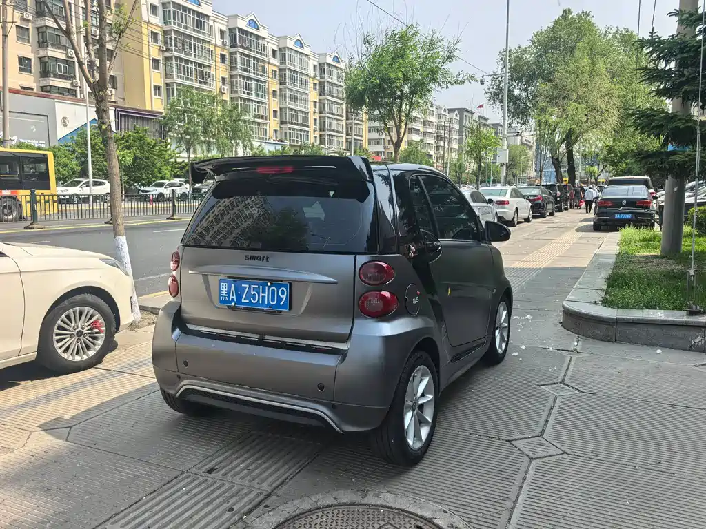 smart fortwo 1.0 MHD Hardtop Passion