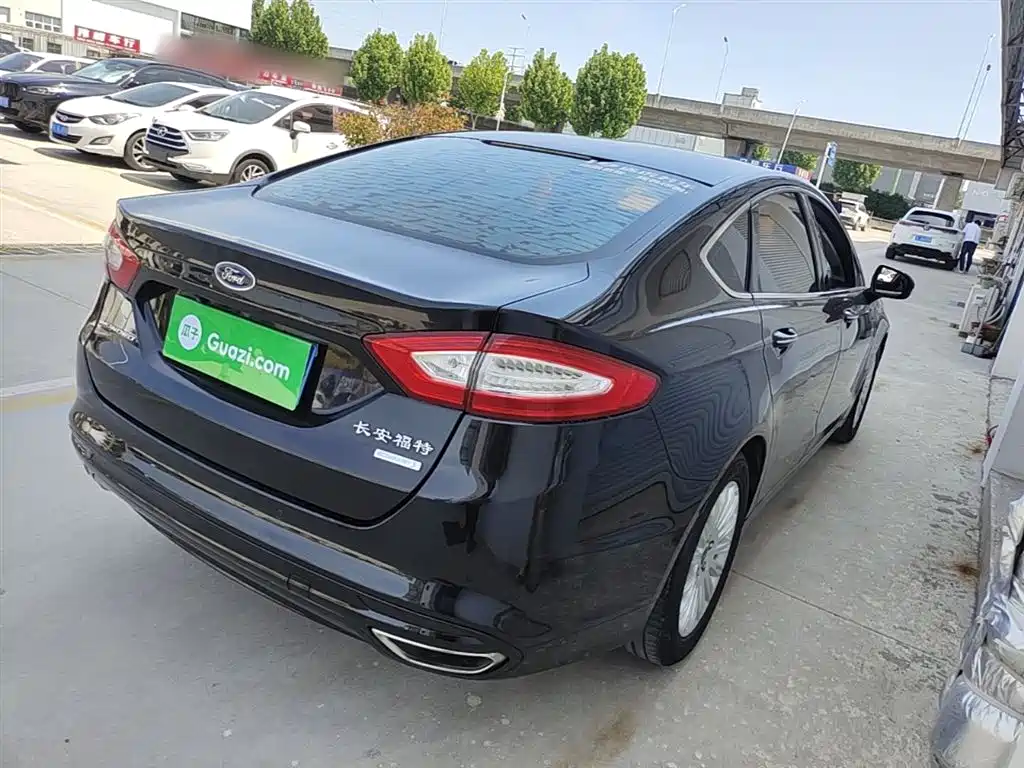 Mondeo 2.0 L GTDi200 Fashion