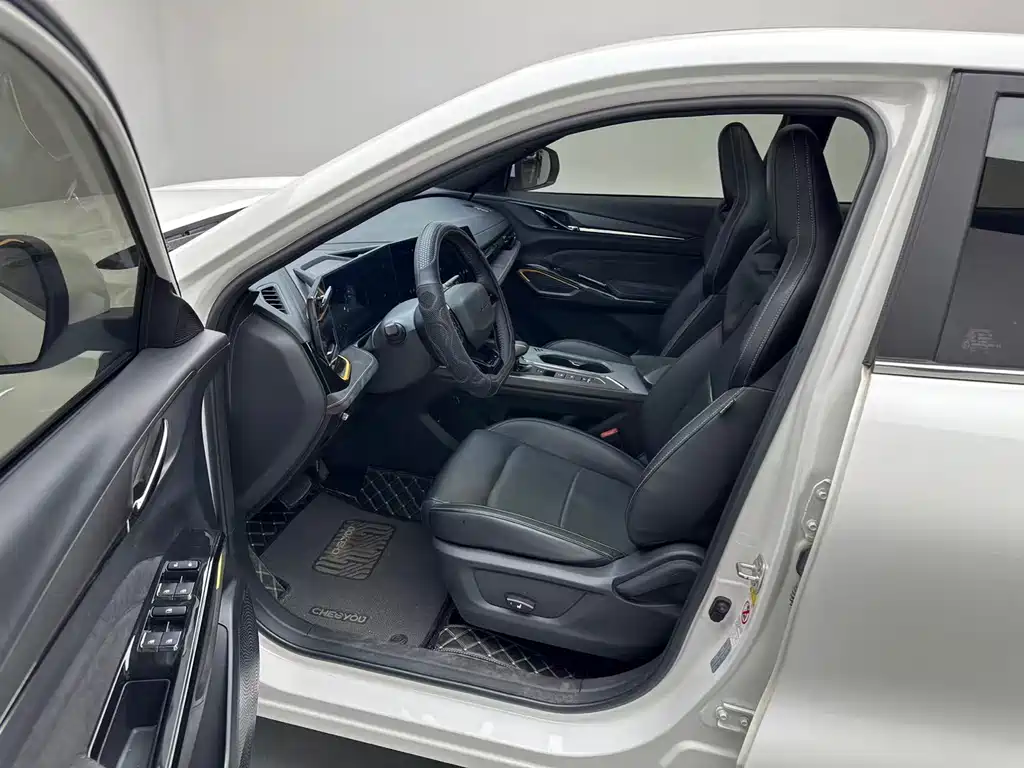 Changan Oshan X5 PLUS 1.5 T DCT Outstanding