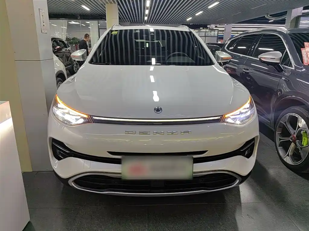 Denza X PHEV Flagship