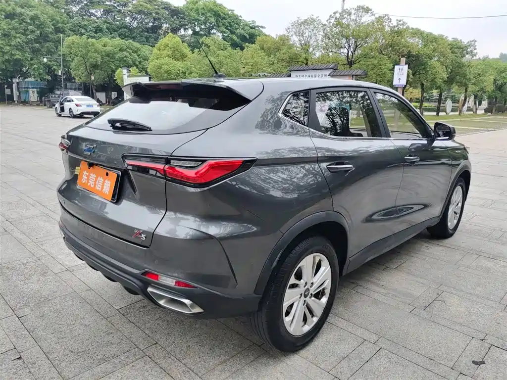 Changan Oshan X5 长安欧尚X5 2021款 改款 1.6 L CVT豪华型