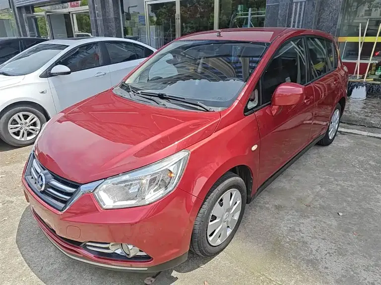 Venucia R50 1.6 L Auto Elite