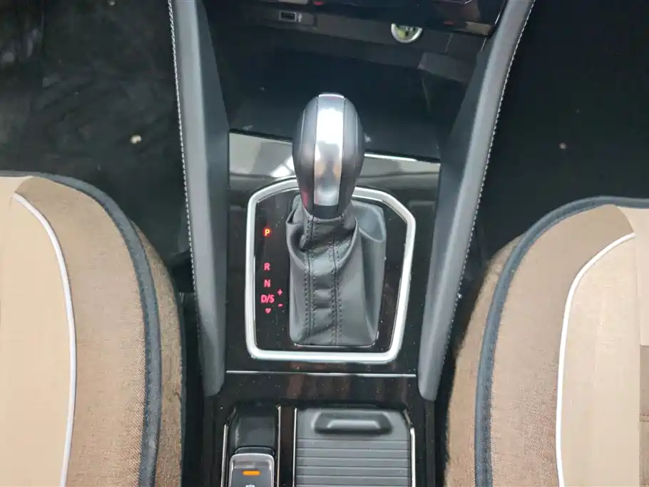 Jetta VS5 280 TSI Auto Pioneer