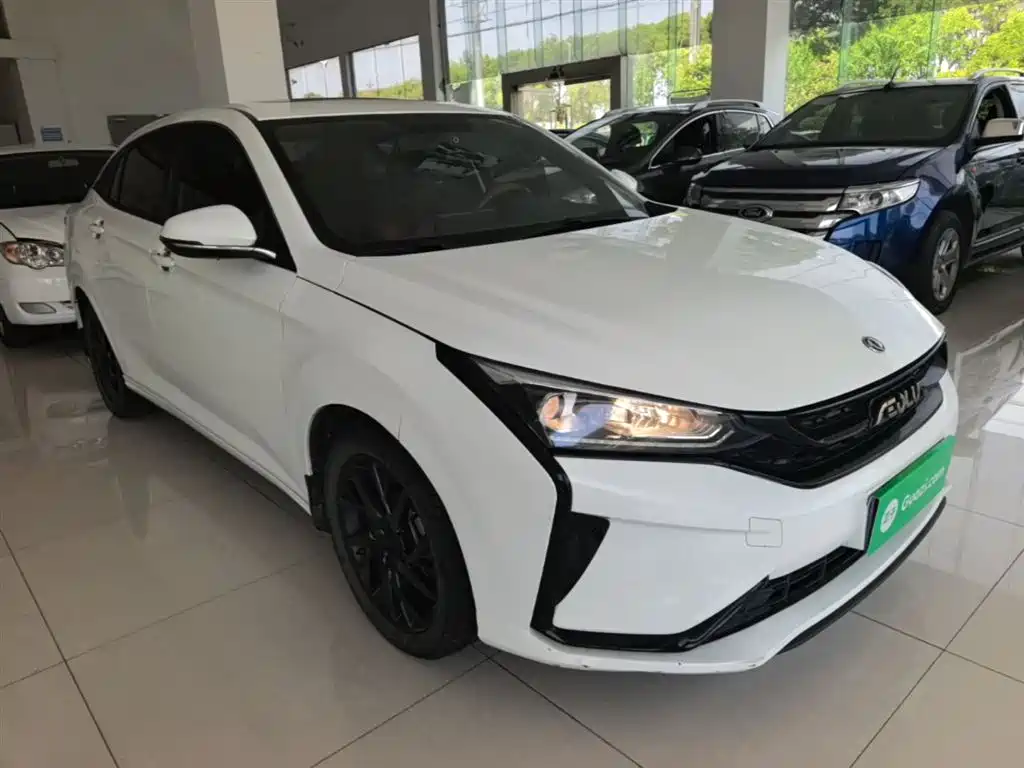 Yixuan 奕炫 2020款 230 T 自动炫目赛道骑士版