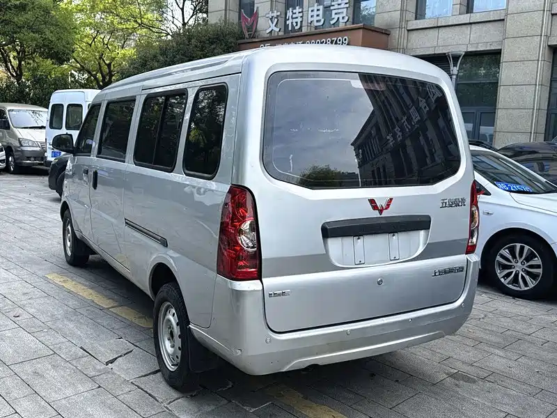 Wuling Rongguang 1.5 L Extended Basic