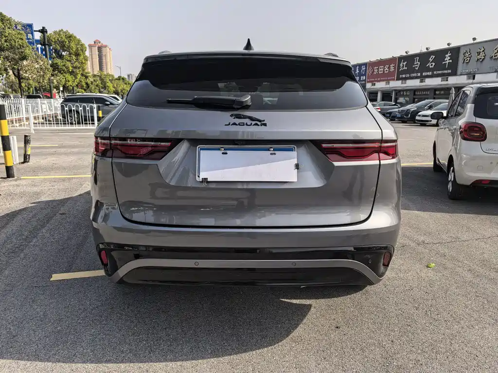 Jaguar F-PACE 捷豹F-PACE 2024款 P250 R-Dynamic HSE