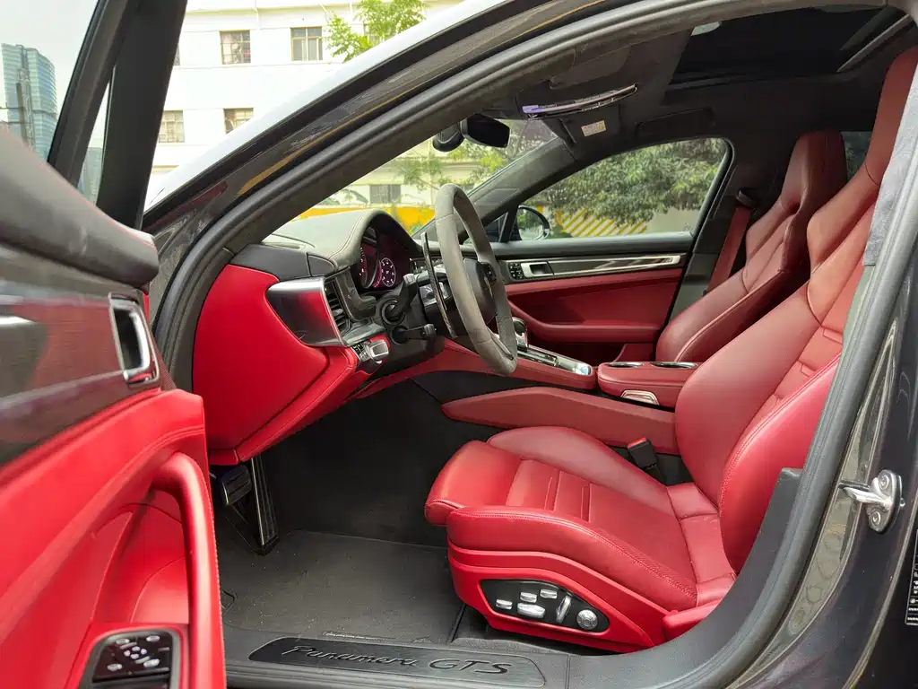 Panamera Panamera GTS 4.0 T