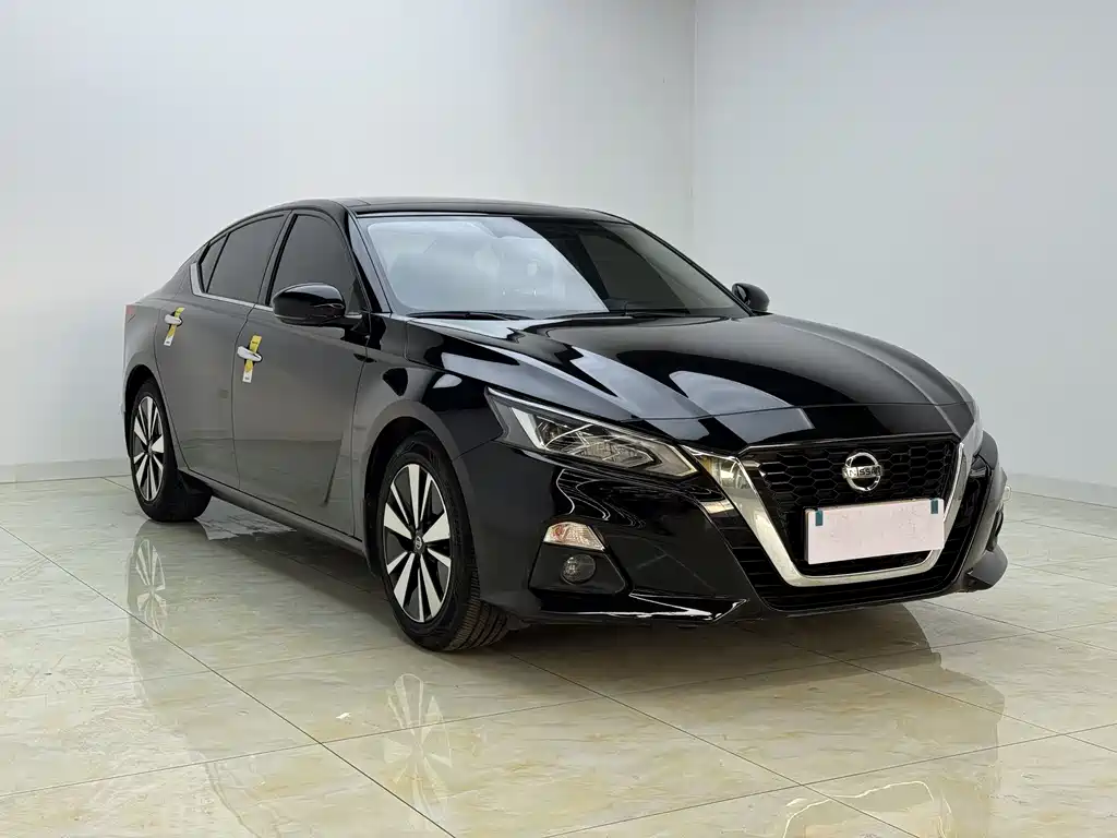 Teana 2.0 L XL Comfort