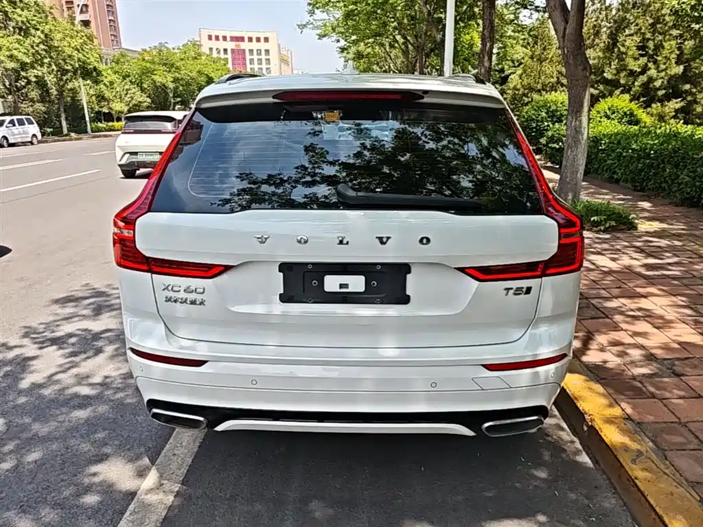 Volvo XC60 T5 4 WD Smart Vision Sport