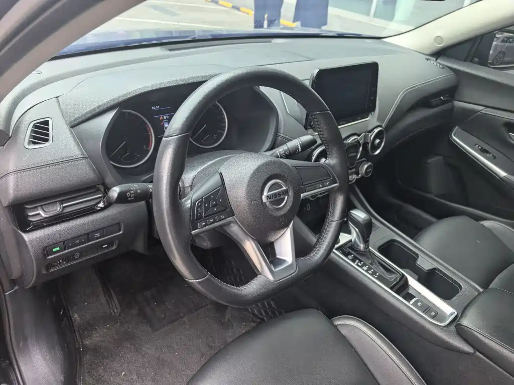 Sylphy 1.6 L XL CVT Joy