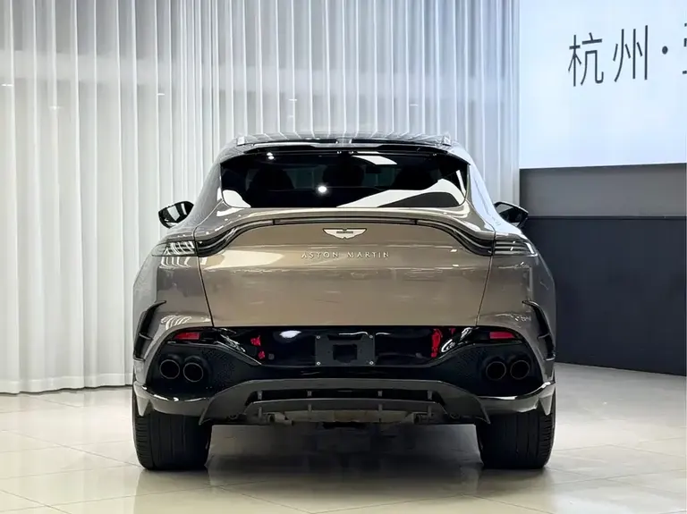 Aston Martin DBX 4.0 T V8 1913 First Edition Limited