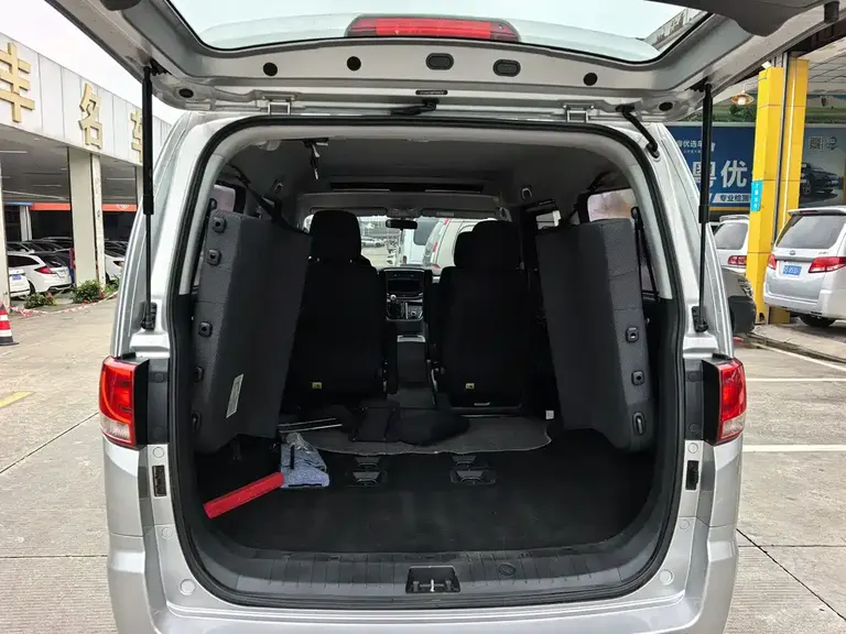 JAC Refine M4 瑞风M4 2016款 2.0 L 手动舒适型