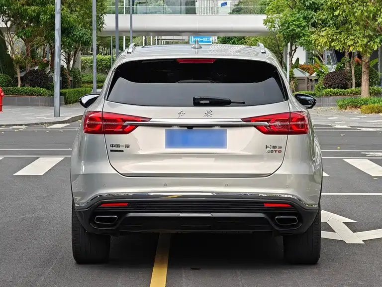 Hongqi HS5 Facelift 2.0 T Connected Flagship Enjoyment 4 WD