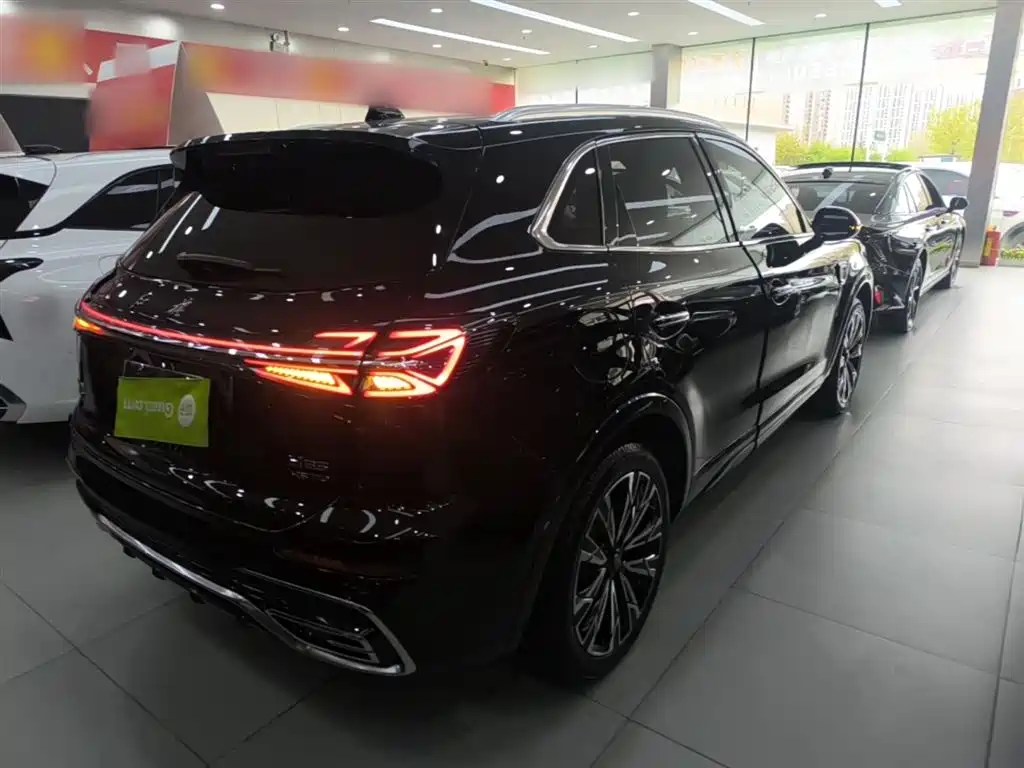Hongqi HS5 2.0 T 4 WD Flagship Enjoyment Pro