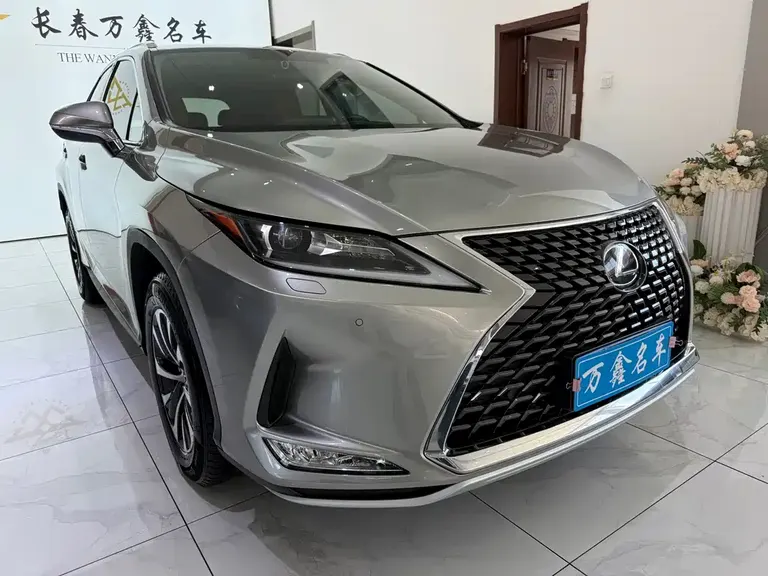 Lexus RX Facelift 300 2 WD Elite
