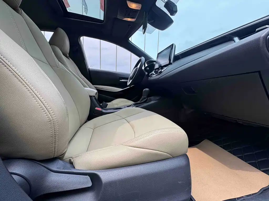 Levin Dual Engine 1.8 H E-CVT Luxury