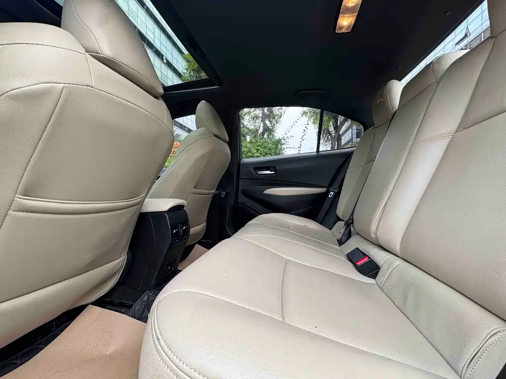 Levin Dual Engine 1.8 H E-CVT Luxury