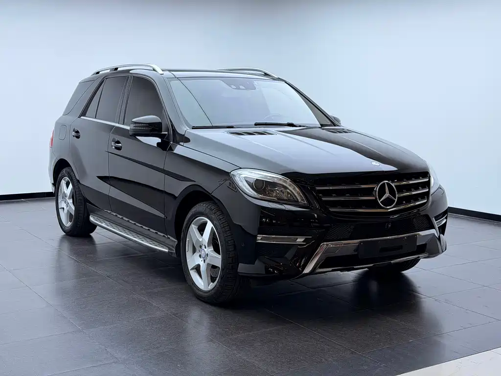 Mercedes-Benz M-Class ML 400 4 MATIC Luxury