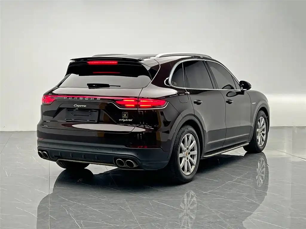 Cayenne NEV Cayenne E-Hybrid 2.0 T