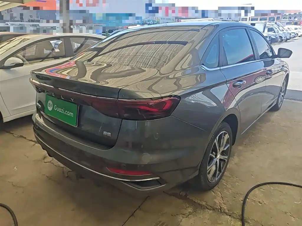 Emgrand 4 th Gen 1.5 L CVT Flagship