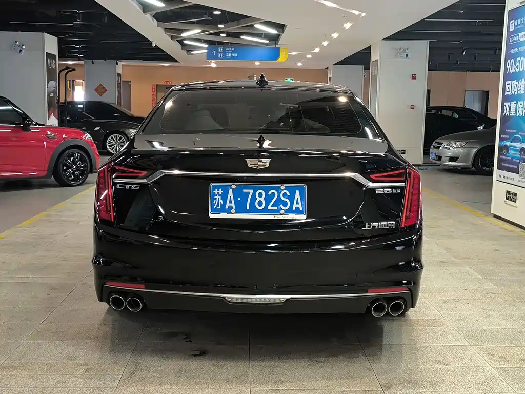 Cadillac CT6 28 T Style