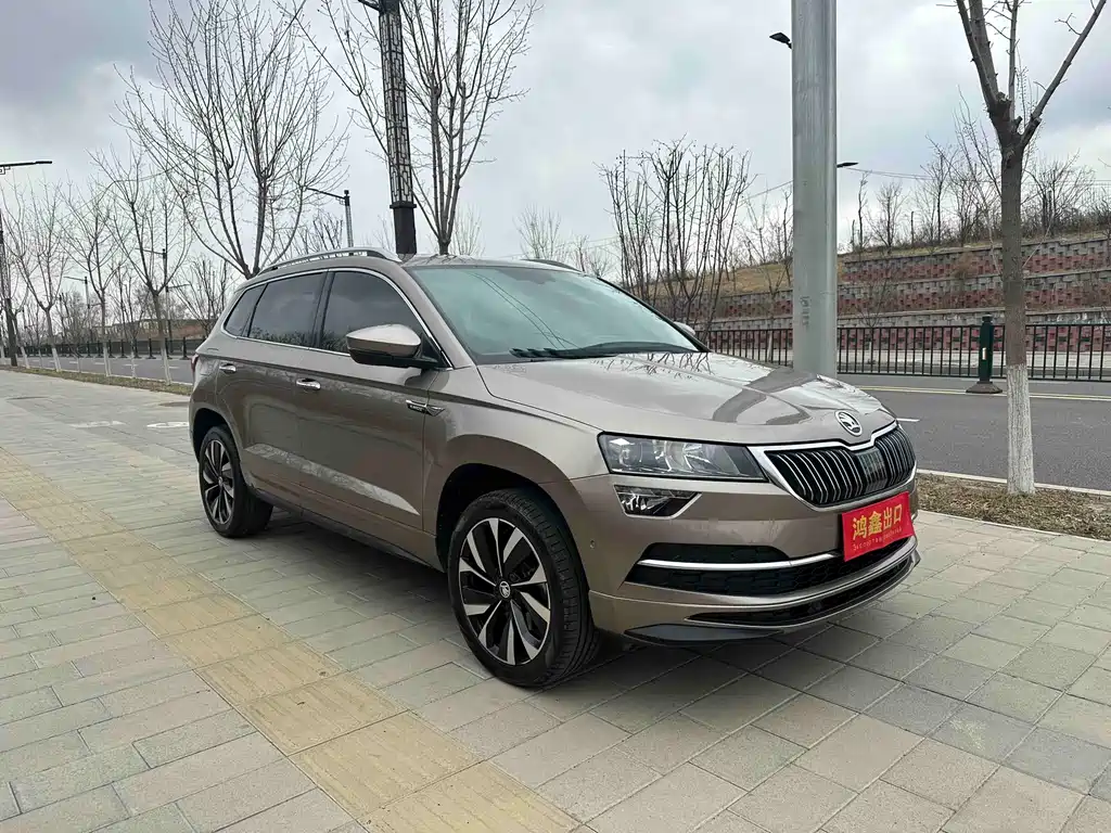 Karoq TSI280 Luxury Enjoyment