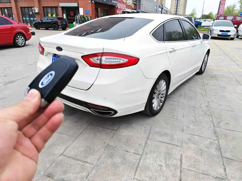 Mondeo 2.0 L GTDi200 Fashion