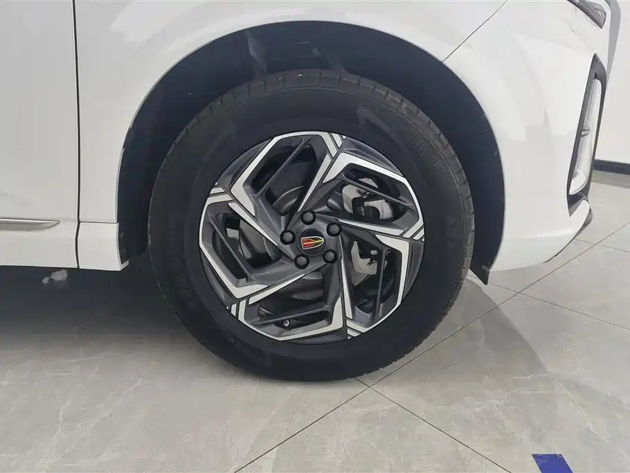 Hongqi HS3 1.5 T 2 WD Good Deed