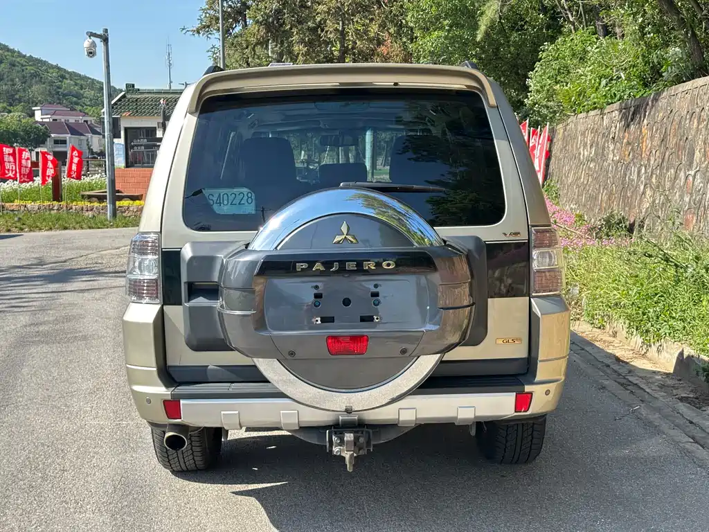 Pajero (Import) 帕杰罗进口 2016款 3.0 L 自动豪华版 国V