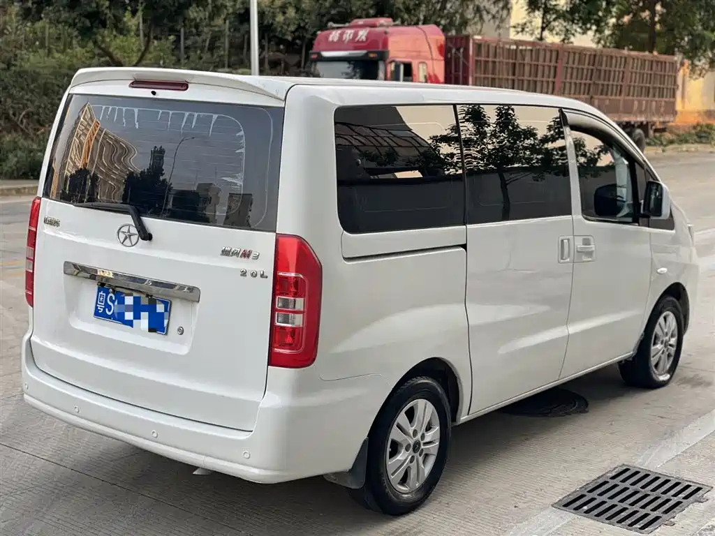 Refine M3 2.0 L Luxury Smart