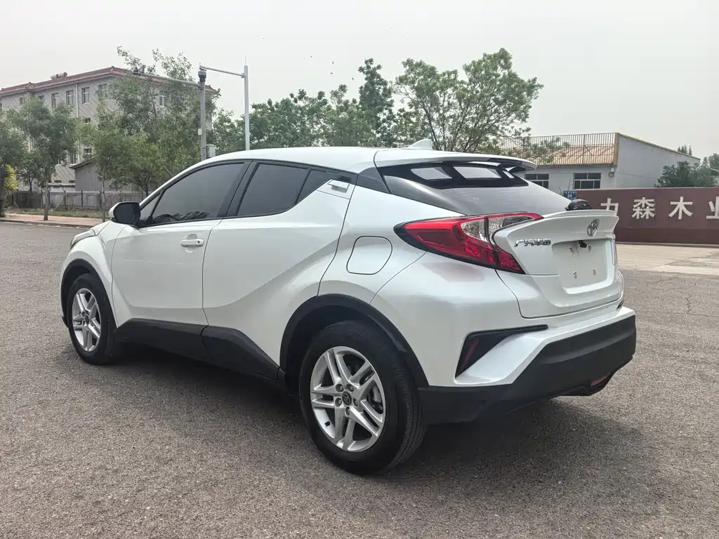 Toyota C-HR 2.0 L Comfort