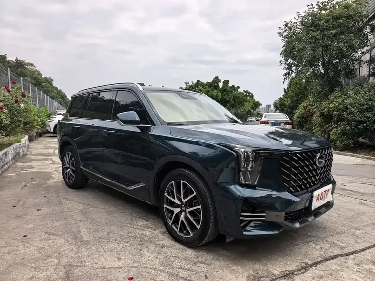 GAC Trumpchi GS8 Navigator Series 2.0 TGDI 2 WD Distinguished (7-seat)