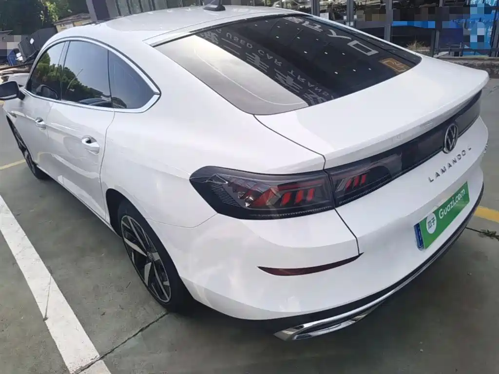Lamando Lamando L 280 TSI DSG Spicy Cool