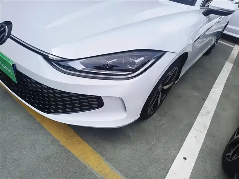 Volkswagen Lamando Lamando L 280 TSI DSG Spicy Cool