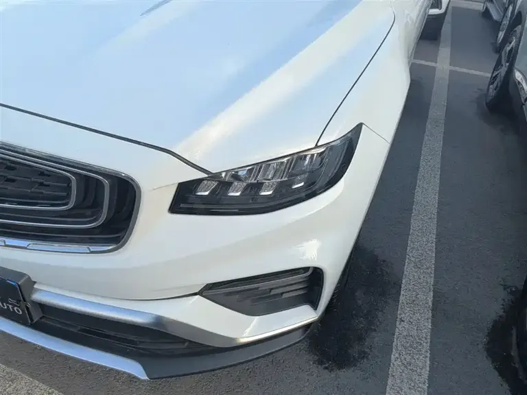 Geely Boyue 1.5 TD Auto Connected PRO