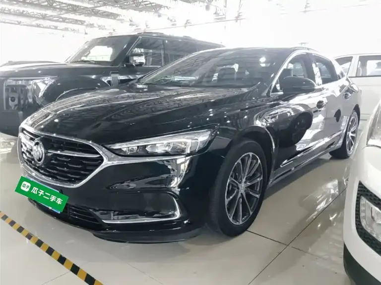 Buick LaCrosse 28 T Luxury