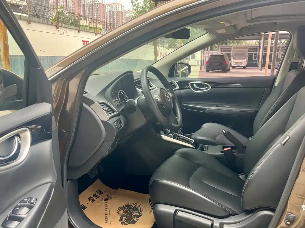 Sylphy 1.6 XV CVT Smart Enjoyment