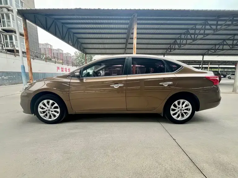 Nissan Sylphy 1.6 XV CVT Smart Enjoyment