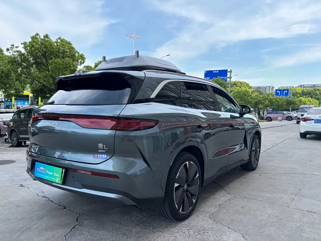 Tang L DM 175 KM Drone Player