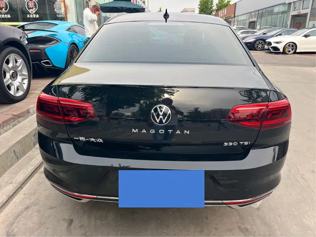 Magotan 330 TSI DSG 30 Anniversary