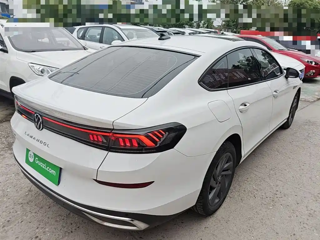 Lamando Lamando L 280 TSI DSG Dazzle Hot
