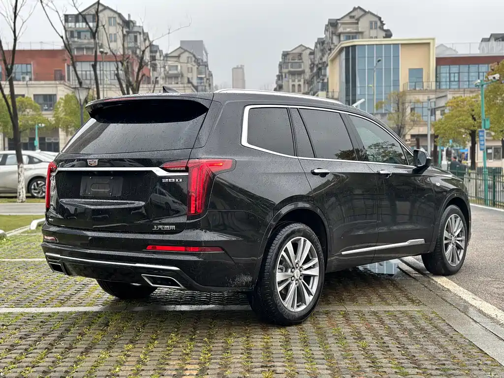 Cadillac XT6 28 T 6-seat 4 WD Luxury